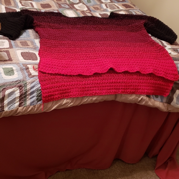 Womans shirt - Picture 1 of 1